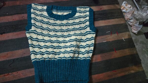 🧶 Hand-Knitted Ladies Sleeveless Sweater